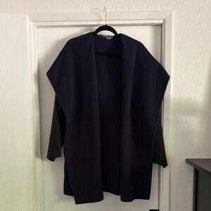 VINCE Elegant Navy Women's Sweater